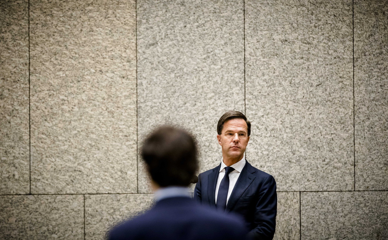 VVD-leider Rutte in debat met GroenLinks-leider Klaver. Beeld anp