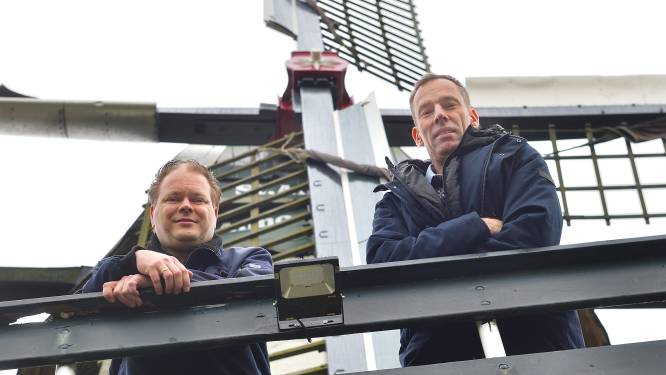 Nieuwe molenaars laten Halsterse Antoniusmolen weer draaien