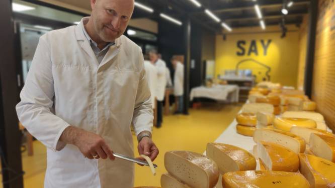 Woerden krijgt eigen ‘Vlaggetjesdag’: nieuw seizoen feestelijk ingeluid met Nationale Graskaasdag 