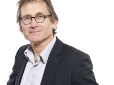 Nobelprijswinnaar op het podium in Tilburg