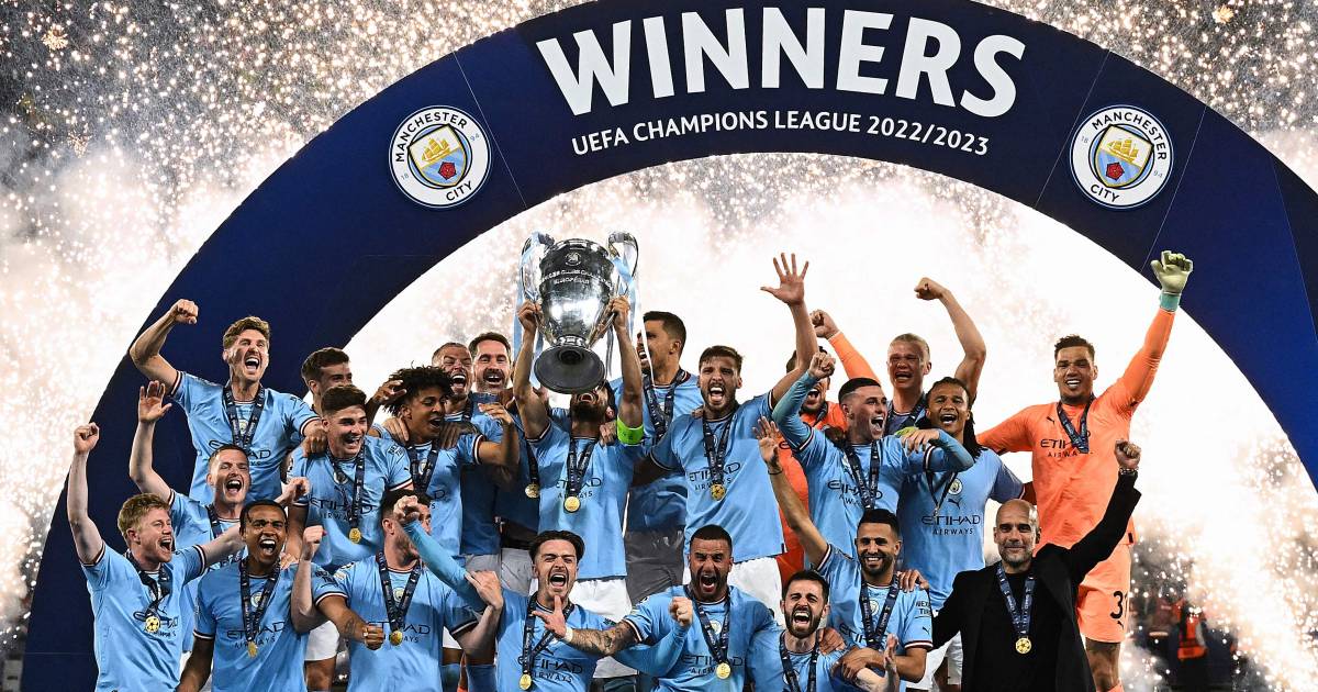 Poll Wie wint de allerlaatste editie Champions League oude stijl