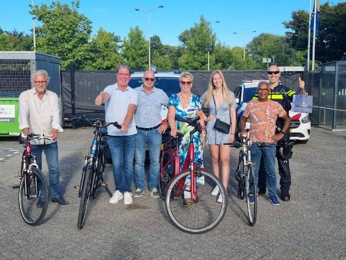 Tom Audreath Wat dan ook Houden Dat is pech, fiets weg! Of toch niet? Aanbieding van fiets op Marktplaats  leidt tot aanhouding | Den Haag | AD.nl