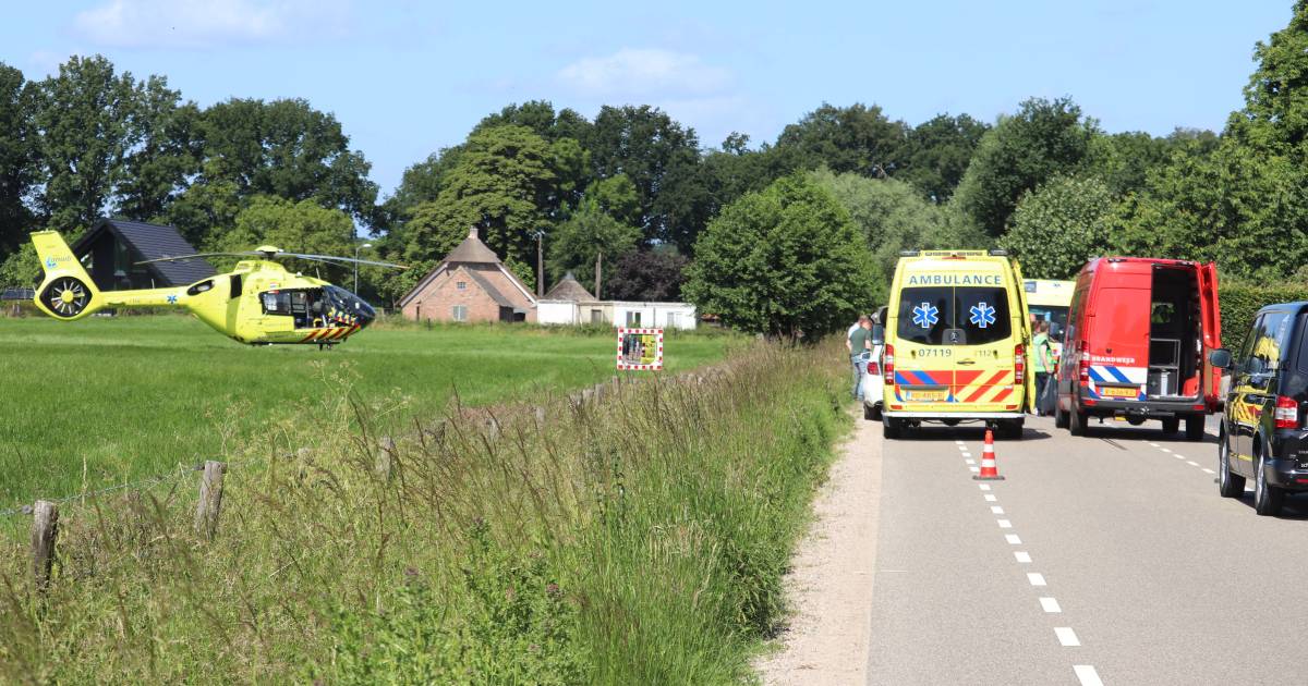 Motorrijder komt om het leven bij zware aanrijding met auto.