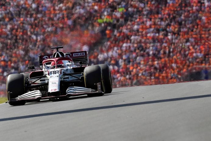 Robert Kubica op het circuit in Zandvoort.
