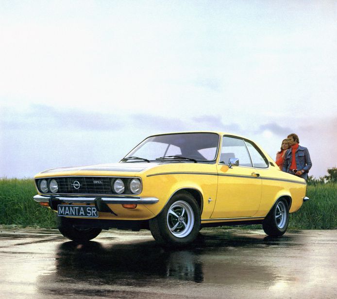 Dit was de eerste Manta uit 1970. Zijn moderne opvolger wordt dus geen lage sportwagen.