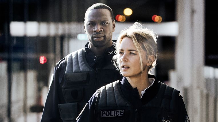 Film Avec Virginie Efira Et Omar Sy Rauwe werkelijkheid botst met gelikte opbouw van ‘Police’ | Trouw