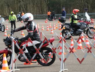 Scherp je motorrijvaardigheden aan tijdens Dag van de Motorrijder