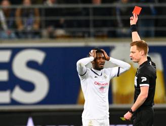 Voetballers van Afrikaanse origine krijgen vaker rode kaart en spelen minder 