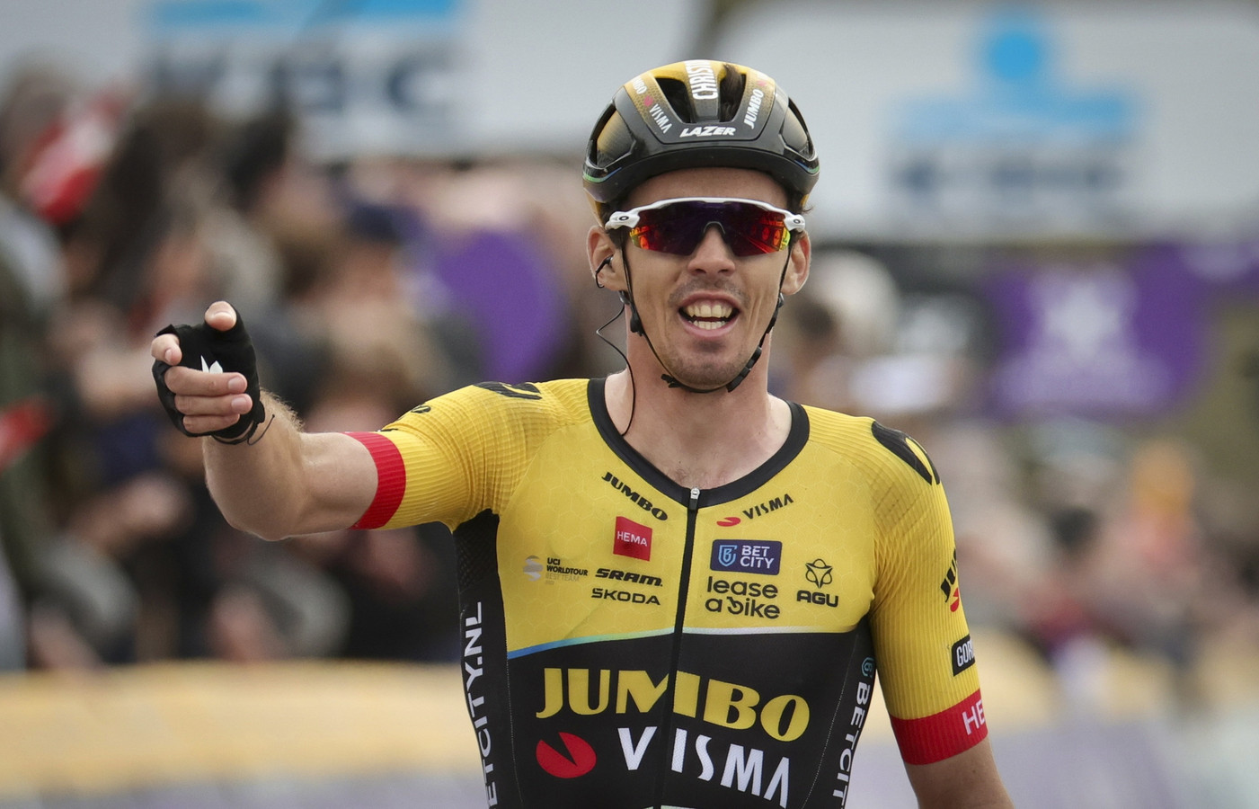 Het perfecte promotiemateriaal voor wielerploeg Jumbo vijf uit vijf in