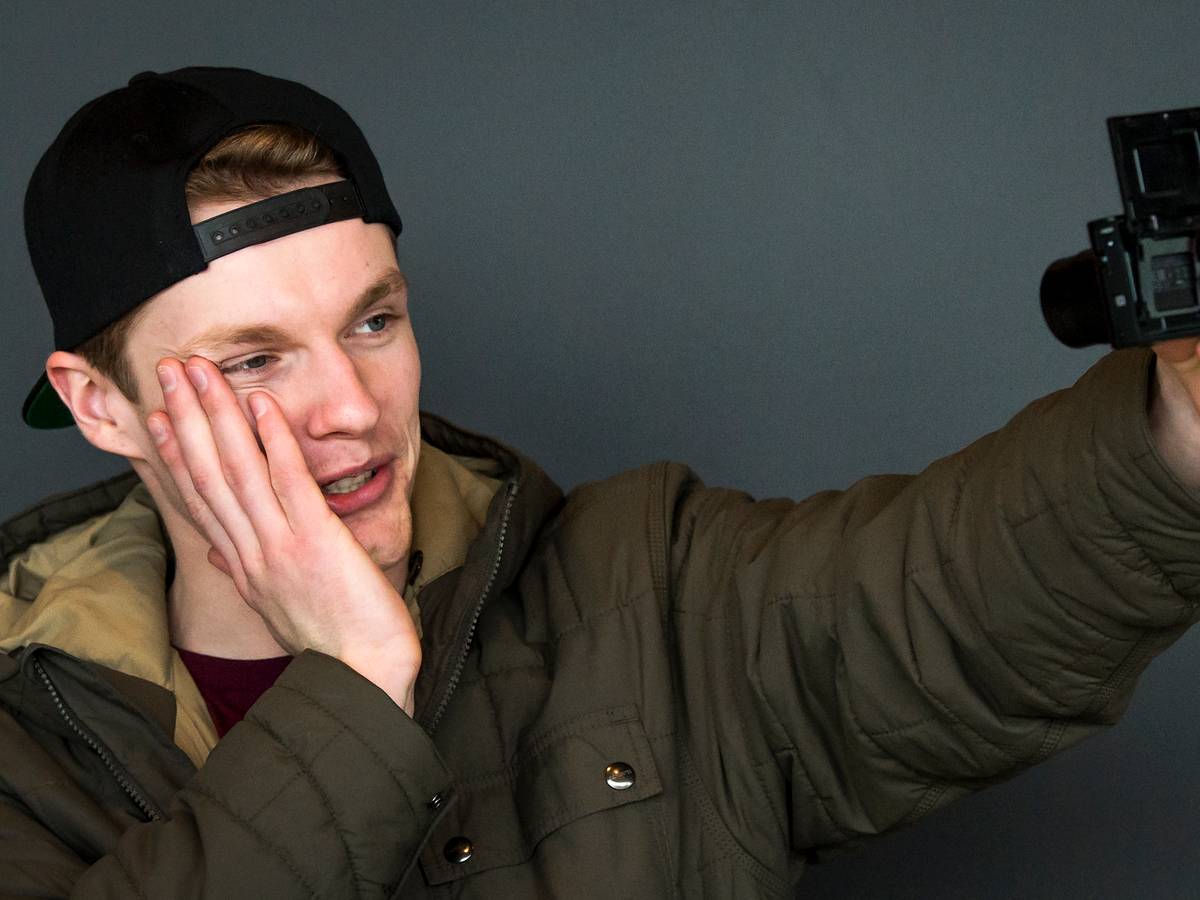 Enzo Knol ontkent geruchten: Ik heb echt geen nieuwe vriendin | Show |  bndestem.nl