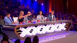 Karen Damen gaat helemaal op in emotionele act tijdens halve finale ...