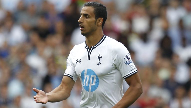 Nacer Chadli tekende voor de vierde treffer van de Spurs. Beeld afp