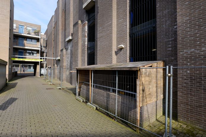 Hekken bij de desbetreffende parkeergarage