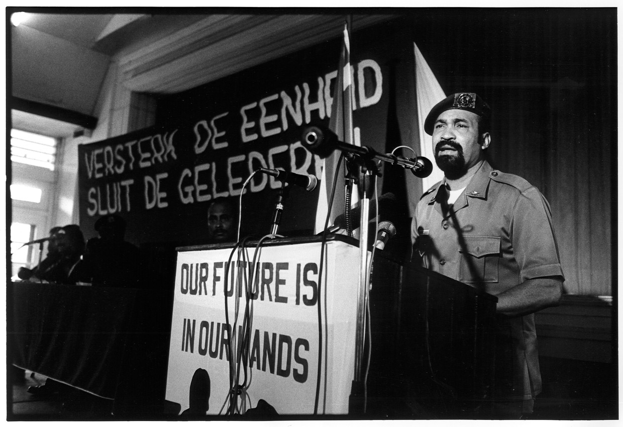 Desi Bouterse, Suriname februari 1990. Beeld Hollandse Hoogte / Frans Schellekens