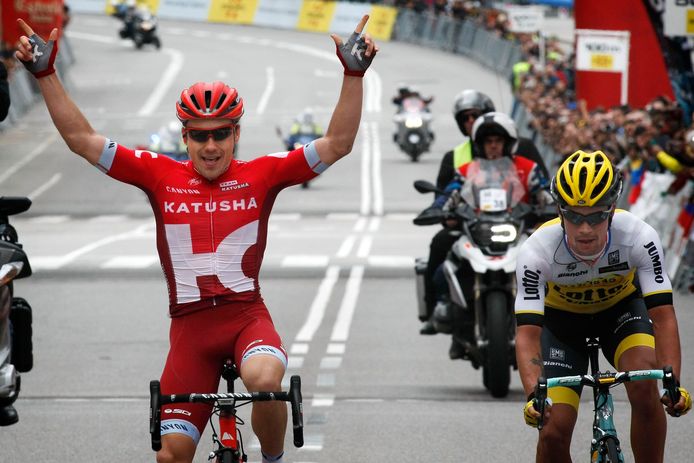 Tsatevich klopte Roglic in een sprint in de zevende etappe van de Ronde van Catalonië van 2016.