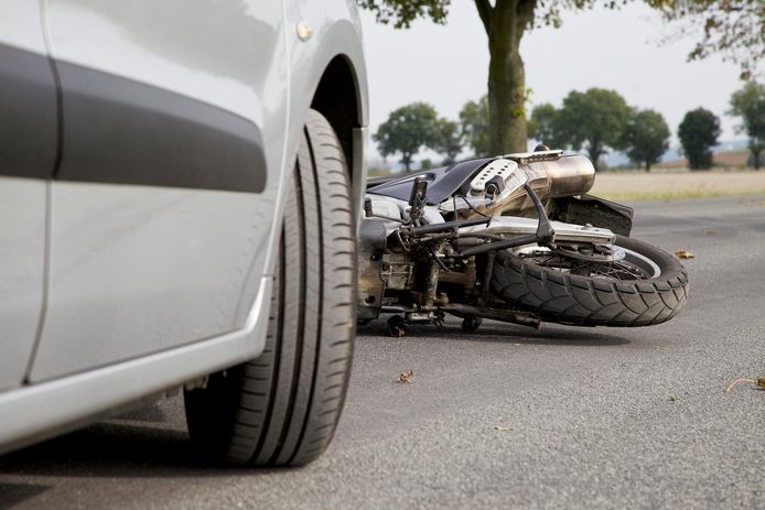 Les motocyclistes restent les usagers de la route impliqués dans les accidents les plus mortels.