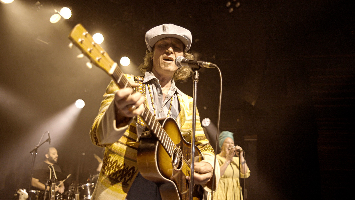 Stef Kamil Carlens Beeld Hans Buyse