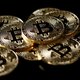 Koers Bitcoin blijft dalen: cryptomunt zakt onder de grens van 4.000 dollar