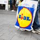 Werknemers Lidl blij met e-mailverbod na kantooruren