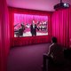 Kunstenaar Ragnar Kjartansson tovert  met de bezwerende kracht van herhaling ★★★★☆