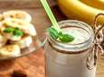 Mood swings? Deze Happy Smoothie houdt die hormonen in balans