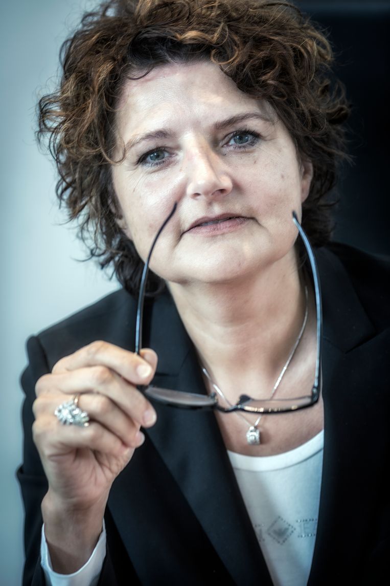 Advocaat Chantal Van Den Bosch Beeld CVD