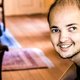 Ex-kankerpatiënt Pieter Swinnen (20), zoon van kankeronderzoeker Johan Swinnen (51)