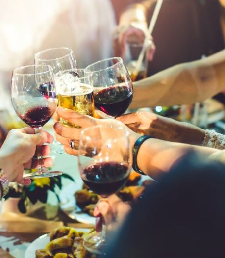 Mythe ontkracht: ‘Zelfs één glaasje wijn is gevaarlijk’