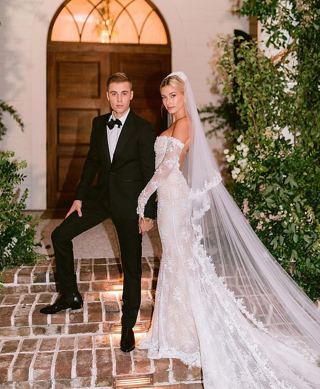 In Beeld Weddingplanner Van Justin En Hailey Bieber Deelt Nieuwe Foto S Van Hun Huwelijk Foto