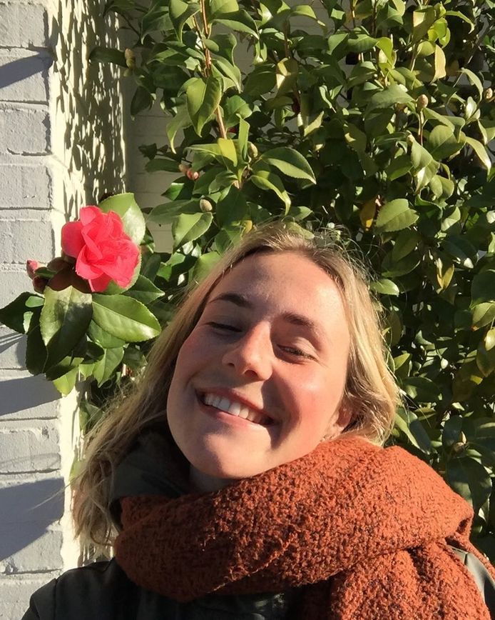 Studente Julie Van Espen (23) was op 4 mei 2019 met de fiets op weg naar Antwerpen toen ze aangevallen en gedood werd door Bakelmans. Haar familie koestert de stille hoop dat er dit jaar nog een assisenproces komt.