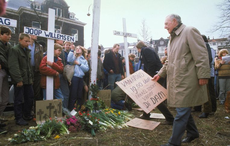 Een demonstratie in Amsterdam in 1982 na de dood van de Ikon-journalisten. Beeld ANP