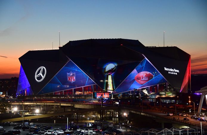 Het prachtige Mercedes Benz Stadium waar zondag de 53ste Super Bowl betwist wordt.