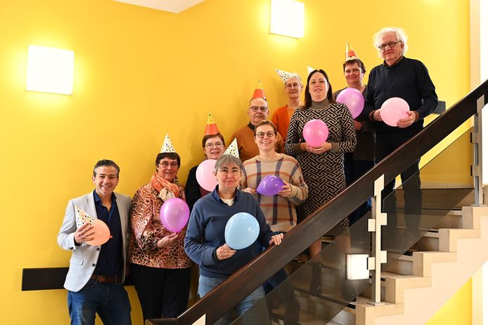 Stad Oudenaarde trakteert alle 80-jarigen op een verjaardagbezoek en ...