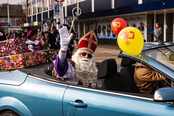 Intochten In Drimmelen En Rijen Met Enige Mitsen En Maren Oosterhout Bndestem Nl