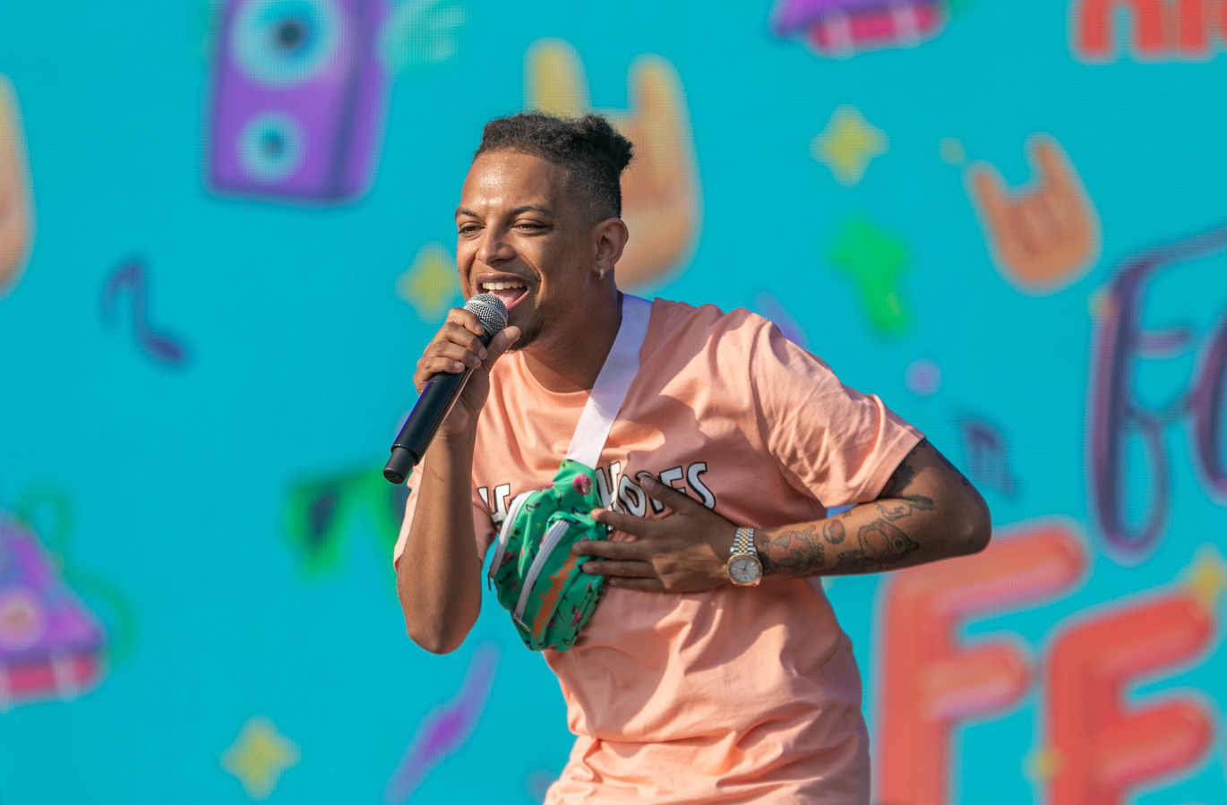 Platenlabel Top Notch en Ronnie Flex uit elkaar ‘Ik voel me bedrogen’ Foto AD.nl
