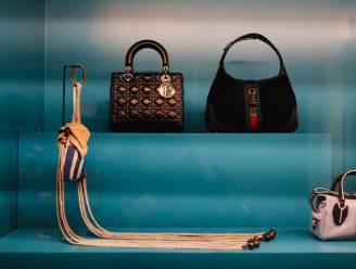Modemuseum Hasselt lokt 10.000 bezoekers voor expo ‘Bags: Inside Out’