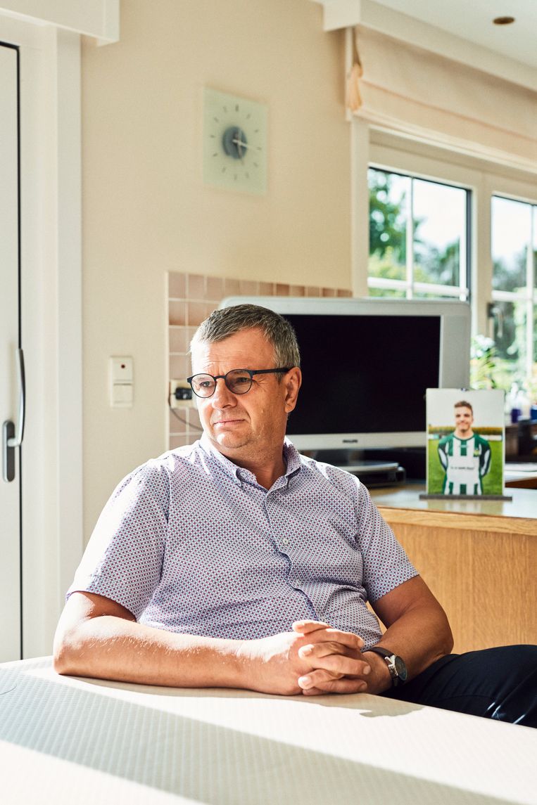 Thomas (18), de zoon van Emile Suys (55, foto), stierf in 2015. Beeld Thomas Nolf