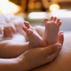 Vrouw bevalt in no time van haar baby in Leids restaurant