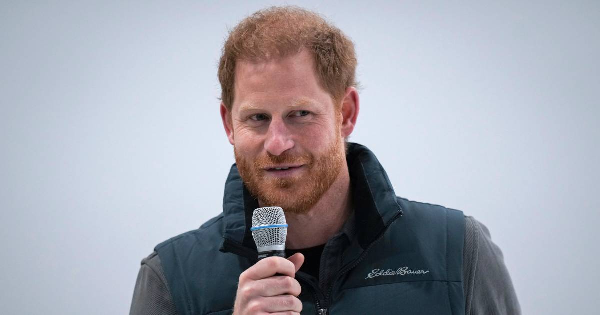 Prince Harry to consider US passport, but then to surrender royal titles |  Royalty