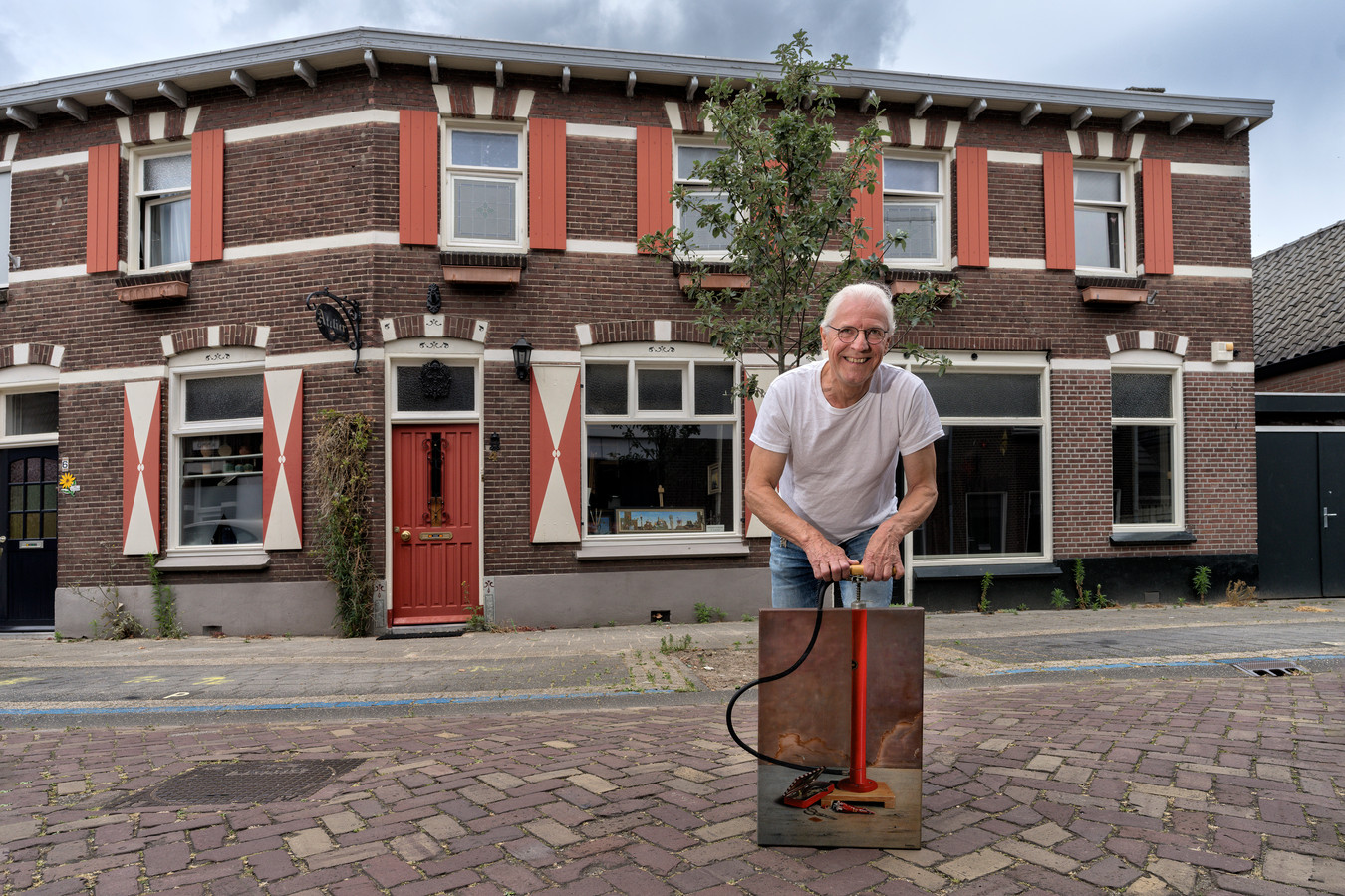 Cor woont in oude bakkerij veel hoekjes en overal is wat te zien