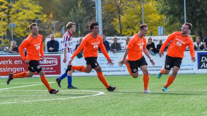 Zilveren schoen | Fouad Idabdelhay en Loek Schalk blijven bovenaan staan, Joas Leinders loopt in
