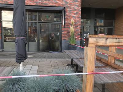 Burgemeester Veenendaal verzekert zich van ‘maximale inzet’ politie en OM na nieuwe aanslag