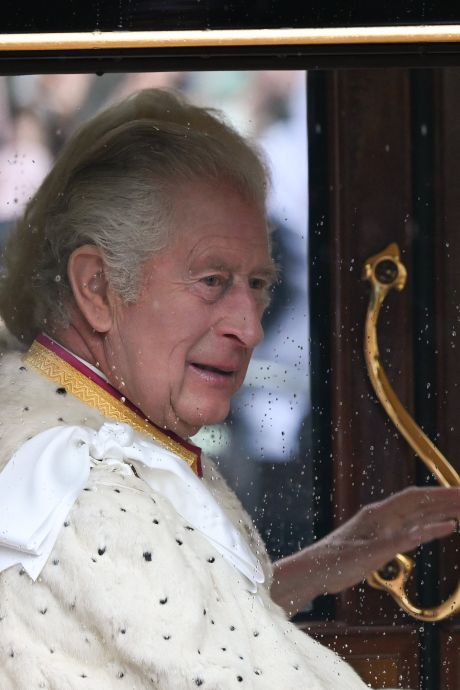 “Il y a toujours quelque chose”: Charles III agacé à quelques minutes de son couronnement