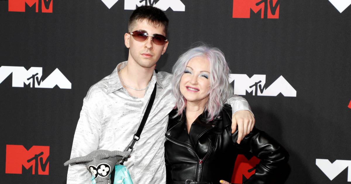 Declyn Lauper Arrested for Shooting in New York: Son of Cyndi Lauper in Possession of Weapon