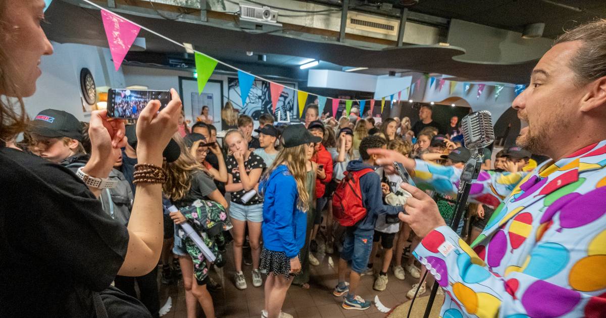 De jeugdkelder is open en hij heet... The Basement