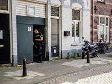 Twee gewonden bij steekpartij in woning Tilburg, bewoner aangehouden