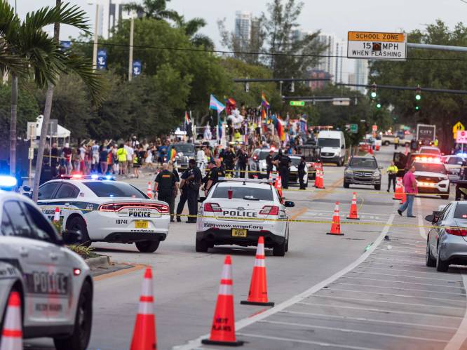 Dode nadat automobilist inrijdt op menigte tijdens Pride-parade in Florida