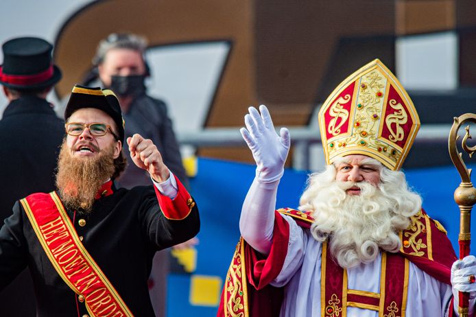 Les fêtes d'hiver, qui devaient s'ouvrir le 9 décembre pour tout le mois sont annulées. Photo prise à Anvers le 13 novembre 2021.