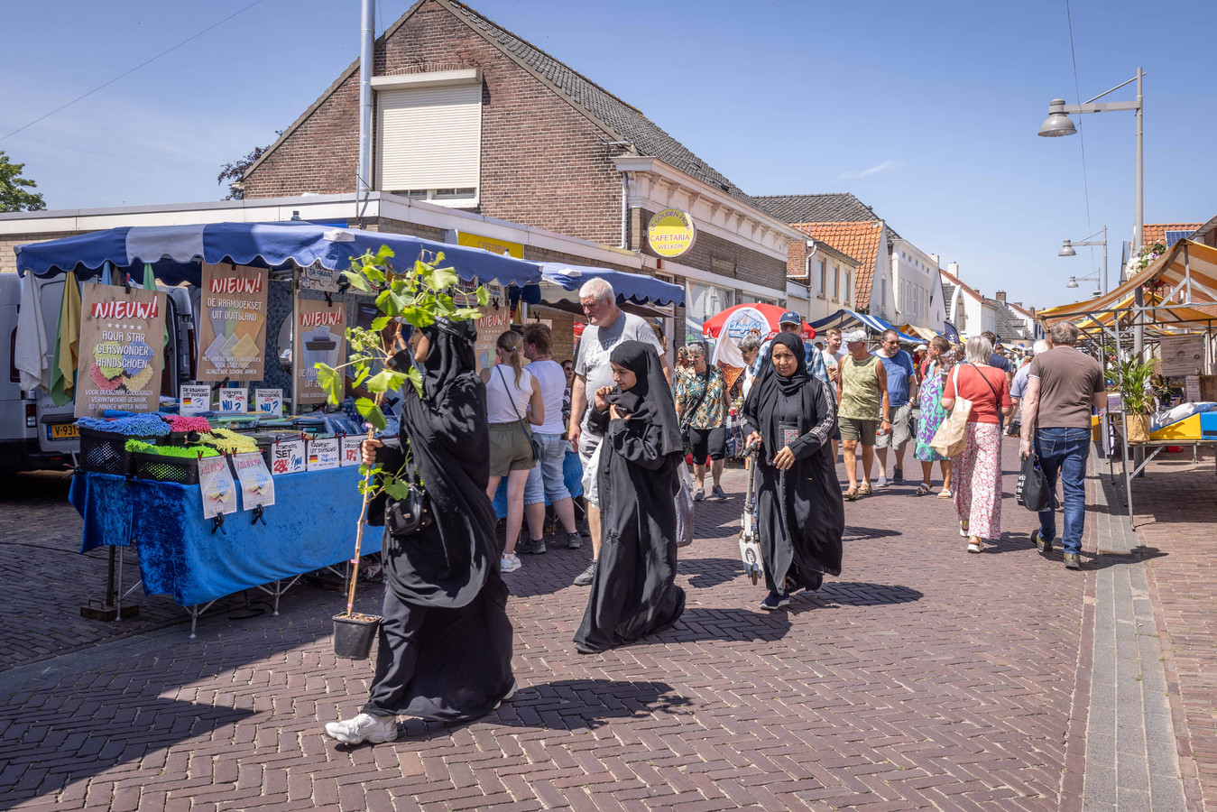 Heinkenszand heeft niet alleen de langste maar ook de warmste braderie