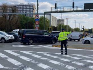 Zware verkeershinder door afsluiten Kennedytunnel